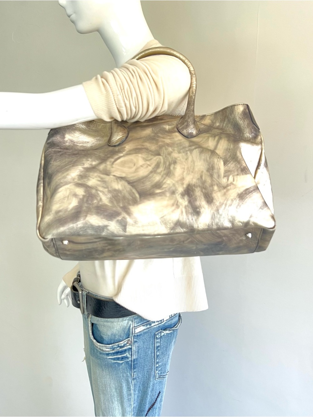 Maurizio Taiuti Metallic Swirl Leather Tote - Silver & Gold Tones - Picture 7 of 14